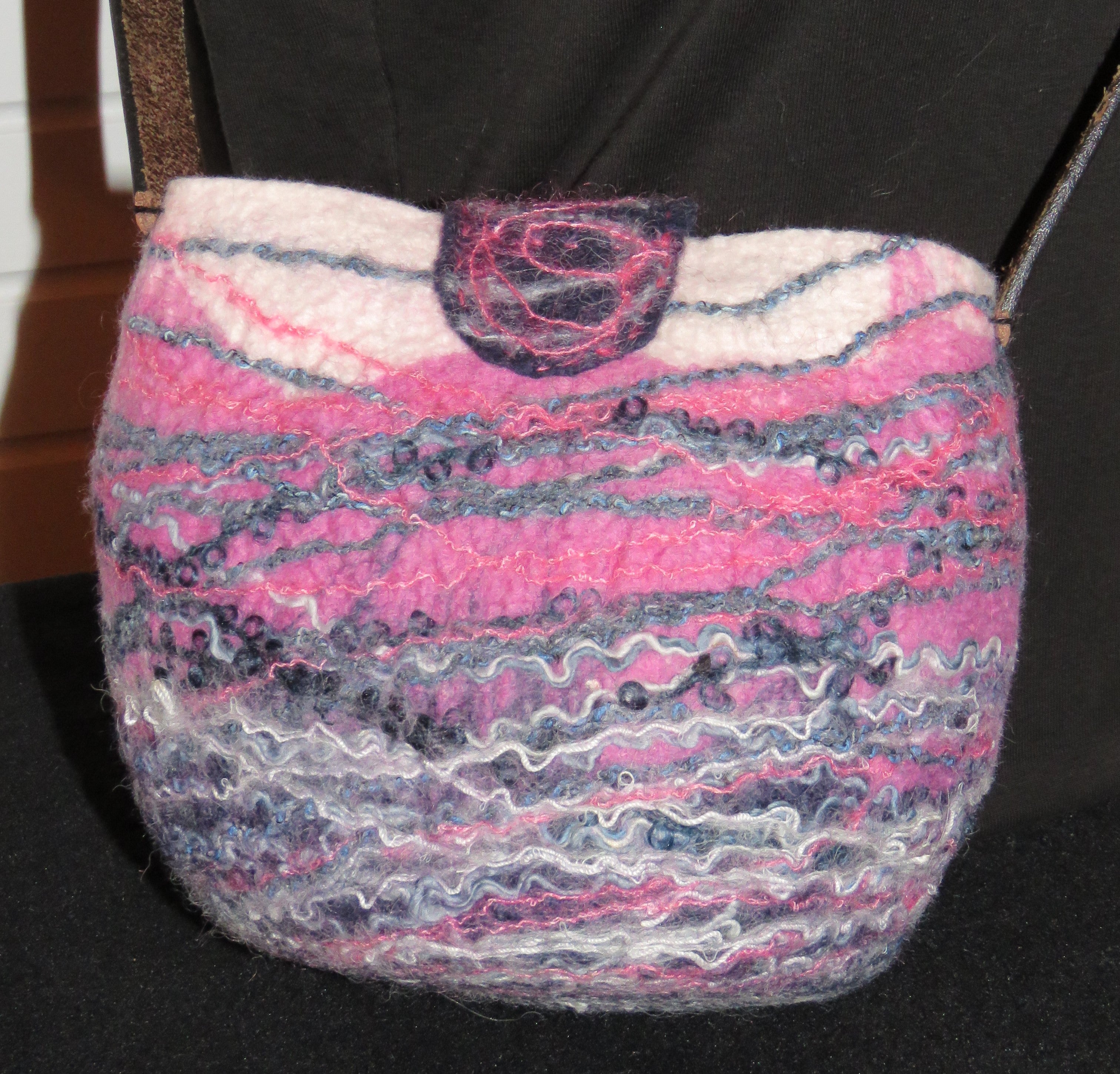 Gourmet Crochet Marlo Bag in Felted Single Crochet Entrelac Pattern - Dream  Weaver Yarns LLC